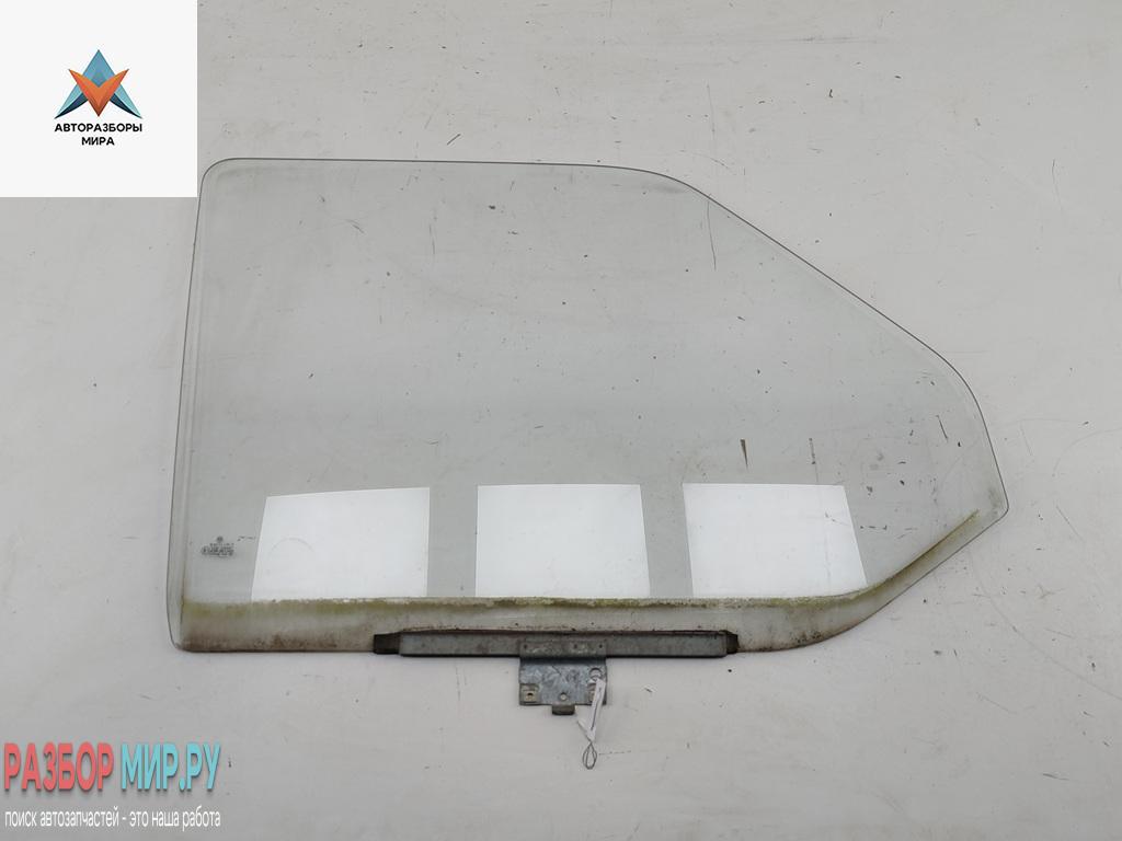 стекло двери передней правой Volkswagen Transporter T4 1997, 1.9 л., дизель, МКПП, белый, микроавтобус - фото №1