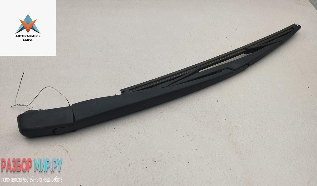 Щеткодержатель (поводок стеклоочистителя) задний Opel Zafira 2 поколение (B) 2006, 1.9 л., дизель, МКПП, серый, минивэн, 13145552 - фото №1