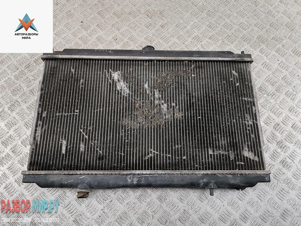 радиатор охлаждения Nissan Primera P12 2002, 2.2 л., дизель, МКПП, серый, универсал - фото №1