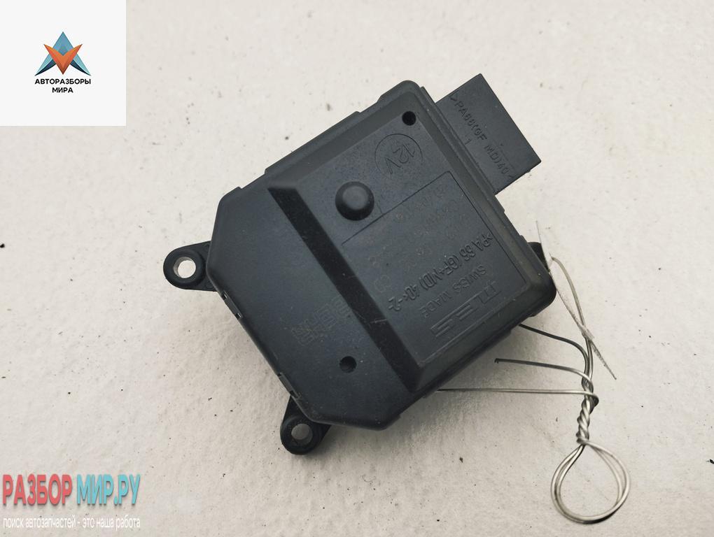 моторчик заслонки печки Opel Zafira 2 поколение (B) 2006, 1.9 л., дизель, МКПП, серый, минивэн, 309370600 - фото №1