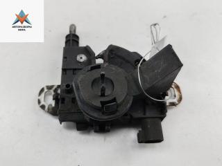 замок капота Ford Focus 2 поколение 2006, 1.6 л., дизель, МКПП, серый, универсал