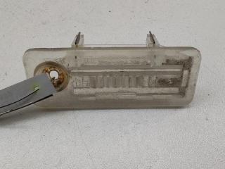 подсветка номера Audi A6 4B/C5 1998, 1.8 л., Ti, бензин, МКПП, чёрный, универсал, 54948