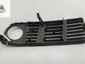 рамка фары противотуманной правой Audi A6 4B/C5 1999, 2.4 л., бензин, АКПП, зелёный, универсал, 4B0807682R - фото №2