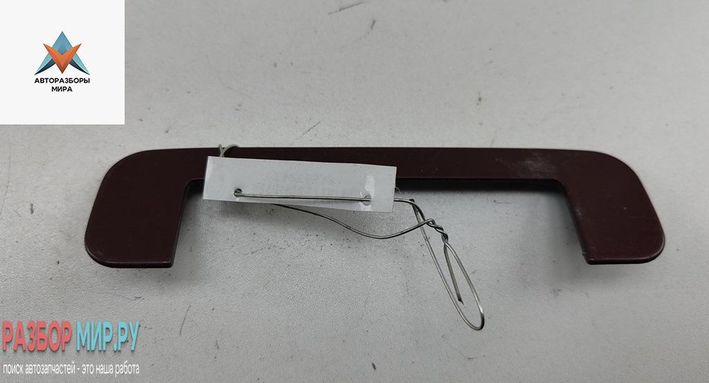 Накладка на ручку двери Audi A6 4A/C4 1996, 2.5 л., дизель, МКПП, красный, универсал - фото №1