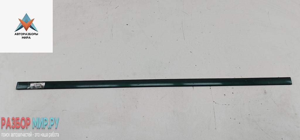 молдинг двери передней правой Audi A6 4B/C5 1999, 2.4 л., бензин, АКПП, зелёный, универсал, 4B0853954A - фото №1