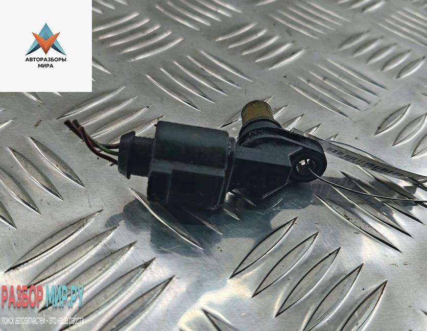 датчик распредвала Audi A4 B7 2005, 3.2 л., бензин, АКПП, синий, универсал, 06E905163EF - фото №1