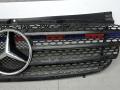решетка радиатора Mercedes-Benz Vito W639 [рестайлинг] 2010, 2.2 л., CDI 109, дизель, МКПП, микроавтобус - фото №2