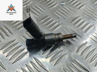 форсунка Audi A4 B7 2005, 3.2 л., бензин, АКПП, синий, универсал, 06E906036C