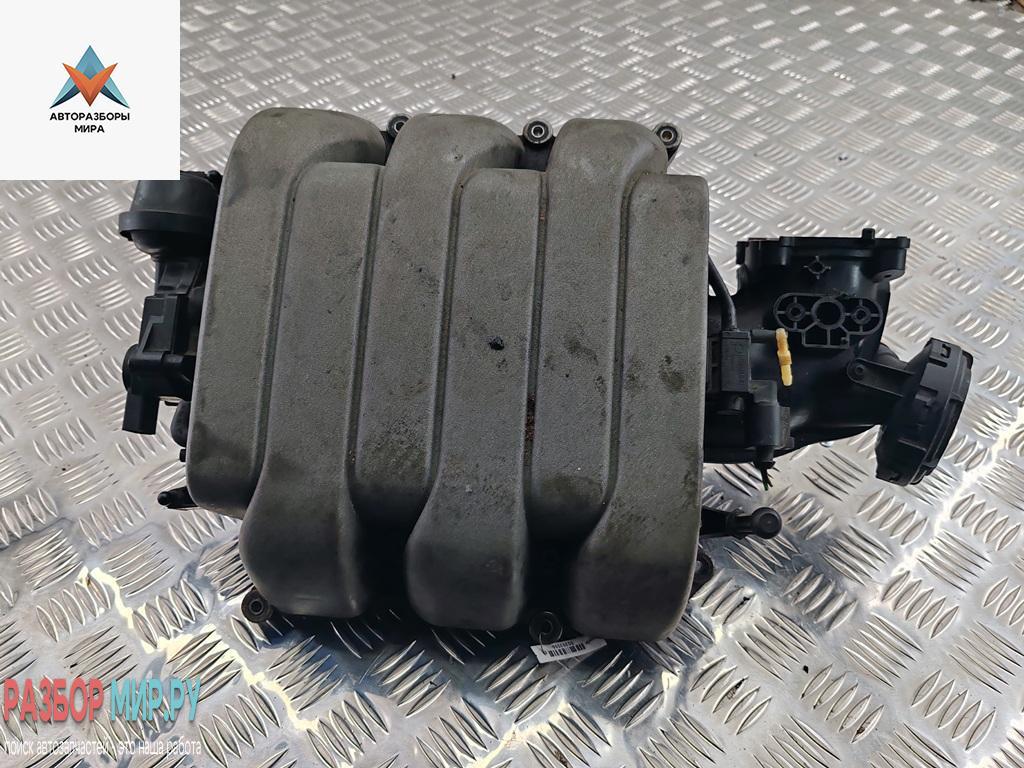 коллектор впускной Audi A4 B7 2005, 3.2 л., бензин, универсал, 06E133210 - фото №1