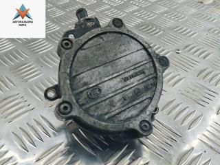 насос вакуумный Audi A4 B7 2005, 3.2 л., бензин, АКПП, синий, универсал, 06E145100D
