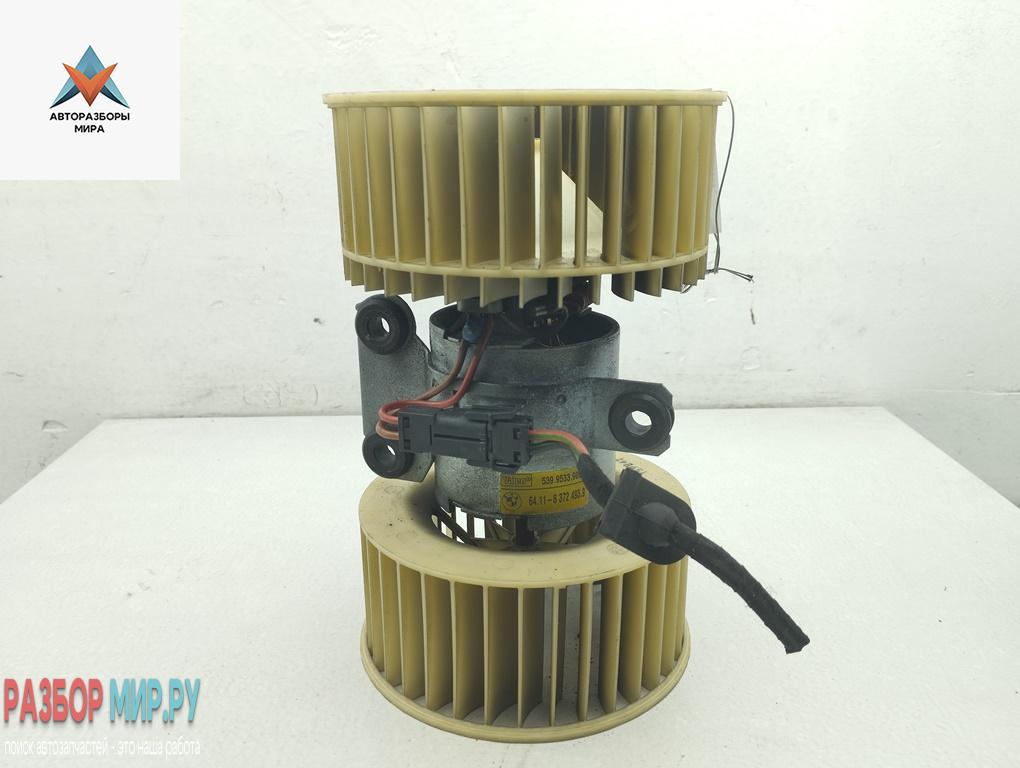 моторчик печки BMW 5 серия E39 1998, 2.0 л., бензин, МКПП, серый, седан, 8372493 - фото №1