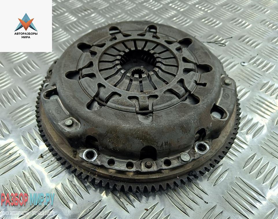 маховик Ford Focus 2 поколение 2006, 1.8 л., бензин, МКПП, чёрный, универсал, 5S6G6K390BA - фото №1