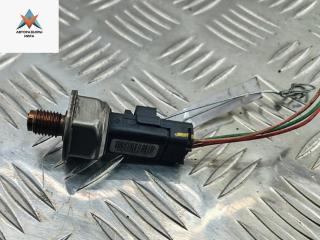 датчик давления топлива Citroen C5 1 поколение [рестайлинг] 2005, 2.0 л., дизель, МКПП, чёрный, универсал, 9658227880