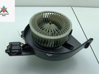 моторчик печки Skoda Fabia 1 поколение (6Y) [рестайлинг] 2007, 1.4 л., бензин, МКПП, чёрный, универсал, 8D1819015G