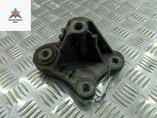 кронштейн КПП Ford Focus 2 поколение 2006, 1.8 л., бензин, МКПП, чёрный, универсал, 4M516P093F