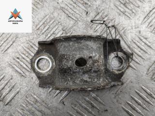 крепление стабилизатора / втулки стабилизатора Audi 100 С3 [рестайлинг] 1989, 2.3 л., бензин, МКПП, серый, универсал