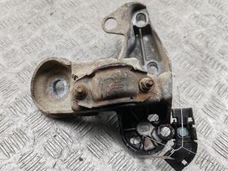 кронштейн (крепление) Audi A4 B7 2006, 1.8 л., Ti, бензин, МКПП, серый, универсал, 8E0199352F
