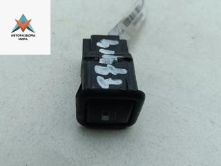 Кнопка открывания лючка топливного бака Volkswagen Passat B5 1998, 1.9 л., дизель, МКПП, зелёный, универсал, 3B0959833A