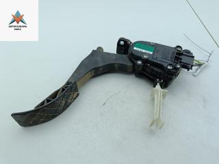 педаль Volkswagen Golf 4 поколение 2002, 1.6 л., бензин, МКПП, синий, хетчбэк 5 дв., 6Q1721503C