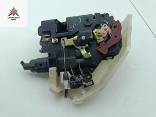 замок двери задней левой Volkswagen Golf 5 поколение 2004, 1.4 л., бензин, МКПП, синий, хетчбэк 5 дв., 7L0839015