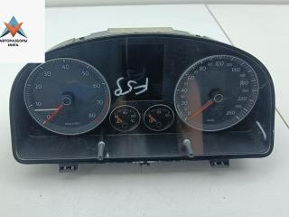 приборная панель Volkswagen Touran 1 поколение [рестайлинг] 2006, 1.6 л., бензин, МКПП, чёрный, минивэн, 1T0920872E