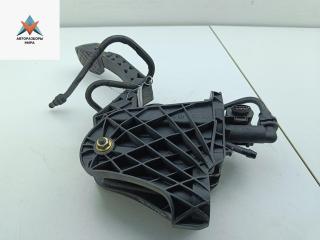 педаль сцепления Volkswagen Golf 5 поколение 2005, 1.4 л., бензин, МКПП, серый, хетчбэк 5 дв., 1K1721059BH