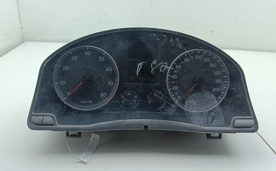 приборная панель Volkswagen Golf-5 2004, 1.4 л., бензин, МКПП, синий, хетчбэк 5 дв., 1K0920850P