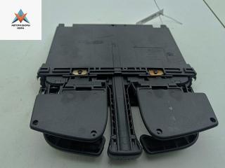 подстаканник Volkswagen Golf 4 поколение 2000, 2.0 л., бензин, АКПП, серый, универсал, 1J0858601