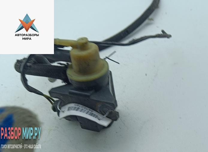 клапан управления турбиной (актуатор) Skoda Octavia mk2 (A5 1Z) 2007, 2.0 л., дизель, МКПП, серый, универсал, 1K0906627A - фото №1