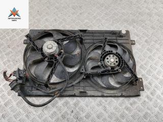 вентилятор радиатора Volkswagen Bora 1 поколение 1999, 1.6 л., бензин, МКПП, чёрный, универсал, 1J0121207M