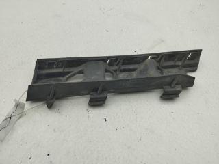 кронштейн переднего бампера Volkswagen Passat B6 2006, 2.0 л., бензин, МКПП, синий, универсал, 3C0807183