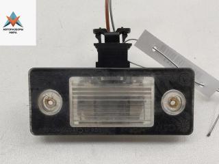 подсветка номера Skoda Fabia 2 поколение (5J) 2009, 1.2 л., бензин, МКПП, серый, хетчбэк 5 дв., 6Y0943021E