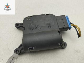 моторчик заслонки печки Volkswagen Passat B6 2006, 2.0 л., бензин, МКПП, серый, седан, 0132801362
