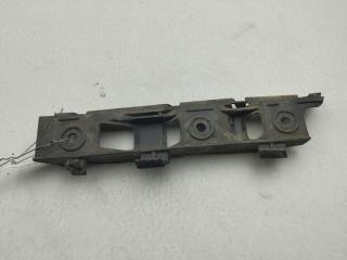 кронштейн переднего бампера Volkswagen Passat B6 2005, 2.0 л., дизель, МКПП, серый, универсал, 3C0807184
