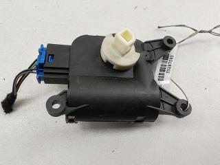 моторчик заслонки печки Volkswagen Passat B6 2006, 2.0 л., бензин, МКПП, серый, седан, 0132801363
