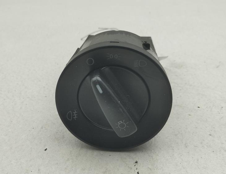 переключатель света Volkswagen Passat B5 1998, 1.8 л., бензин, МКПП, серый, седан, 1C0941531