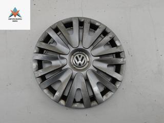 колпак колесный Volkswagen Golf 6 поколение 2010, 1.6 л., дизель, МКПП, серый, универсал, 5K0601147F
