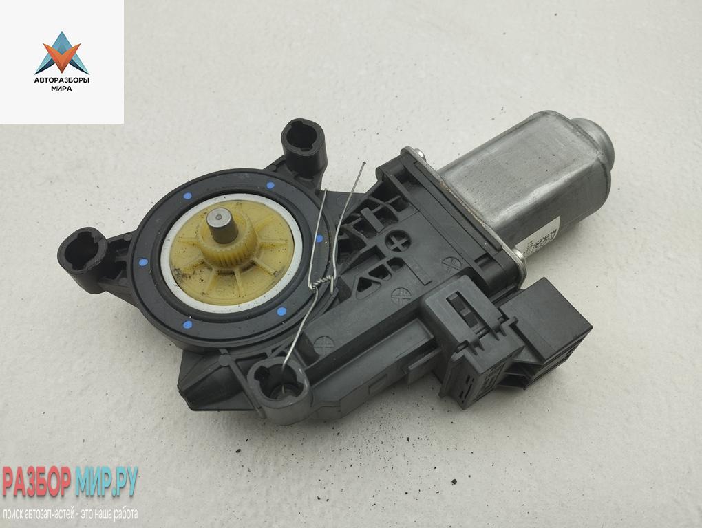 моторчик стеклоподъемника передний правый Skoda Fabia 2 поколение (5J) 2009, 1.2 л., бензин, МКПП, серый, хетчбэк 5 дв., 6Q2959801R - фото №1