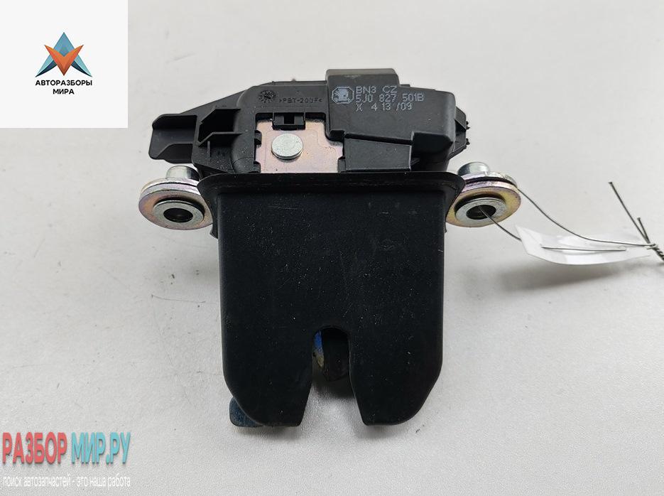 замок багажника Skoda Fabia 2 поколение (5J) 2009, хетчбэк 5 дв., 5J0827501B - фото №1