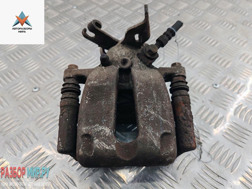 суппорт задний левый Opel Insignia 1 поколение (A) 2011, 1.4 л., бензин, МКПП, белый, седан - фото №1