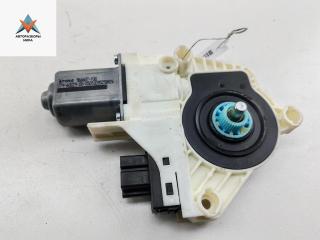 моторчик стеклоподъемника передний правый Skoda Yeti 1 поколение 2010, 2.0 л., дизель, МКПП, коричневый, внедорожник 5 дв., 8K0959812