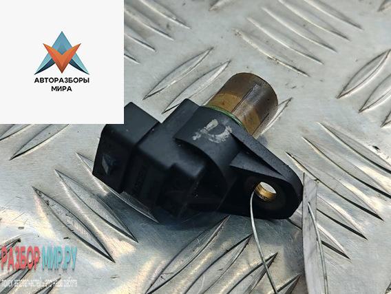 датчик распредвала Mercedes-Benz S-Класс W220 2001, 4.0 л., дизель, АКПП, серый, седан, 0031539728 - фото №1