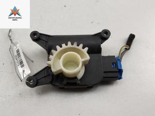 моторчик заслонки печки Volkswagen Passat B6 2006, 2.0 л., бензин, МКПП, серый, седан, 0132801363