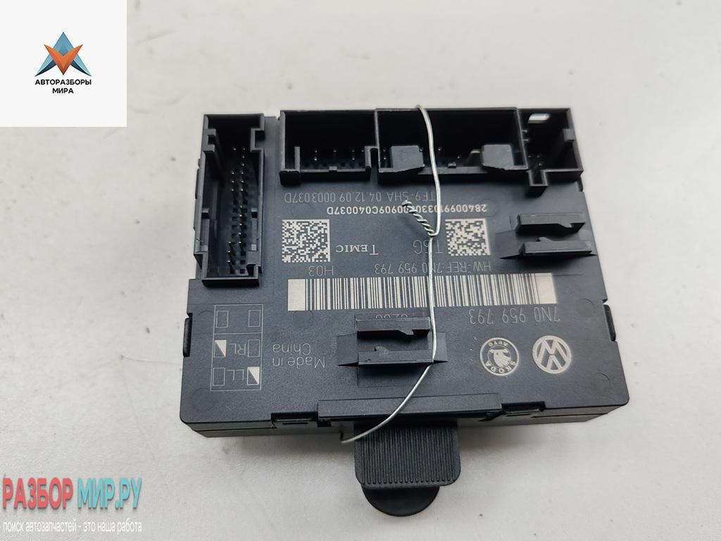 модуль управления двери Skoda Yeti 1 поколение 2010, 2.0 л., дизель, МКПП, коричневый, внедорожник 5 дв., 7N0959793 - фото №1