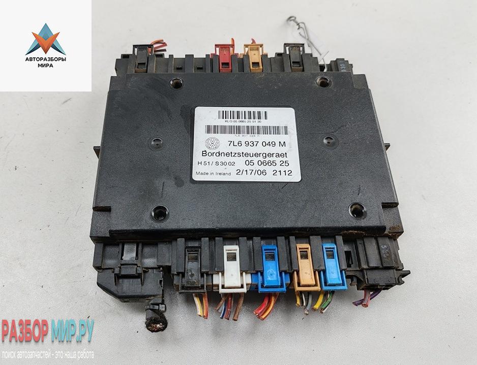 Блок управления BCM (Body Control Module) Volkswagen Touareg 1 поколение 2006, 3.0 л., дизель, АКПП, серый, внедорожник 5 дв., 7L6937049M - фото №1