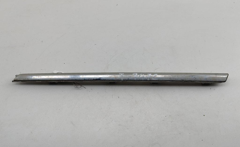 молдинг заднего бампера Volkswagen Passat B6 2006, 2.0 л., дизель, МКПП, чёрный, универсал, 3C9807460A