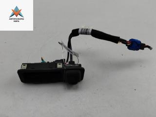 камера заднего вида Kia Sorento 3 поколение 2016, 2.2 л., дизель, АКПП, серый, внедорожник 5 дв., 95760C5500