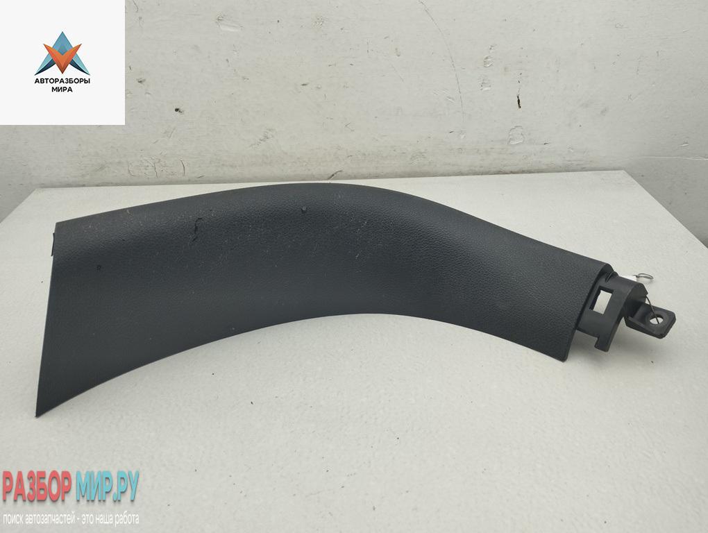 обшивка крышки багажника Kia Sorento 3 поколение 2016, 2.2 л., дизель, АКПП, серый, внедорожник 5 дв., 81740C5000 - фото №1