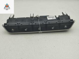 кнопка обогрева сидений Kia Sorento 3 поколение 2016, 2.2 л., дизель, АКПП, серый, внедорожник 5 дв., 93300C5110WK