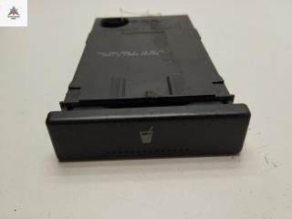 подстаканник SEAT Alhambra 1 поколение [рестайлинг] 2001, 1.9 л., дизель, МКПП, красный, минивэн, 7M3862549C